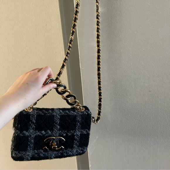 💕HP💕Chanel 19 Tweed small Flap Bag black and grey - Picture 6 of 12